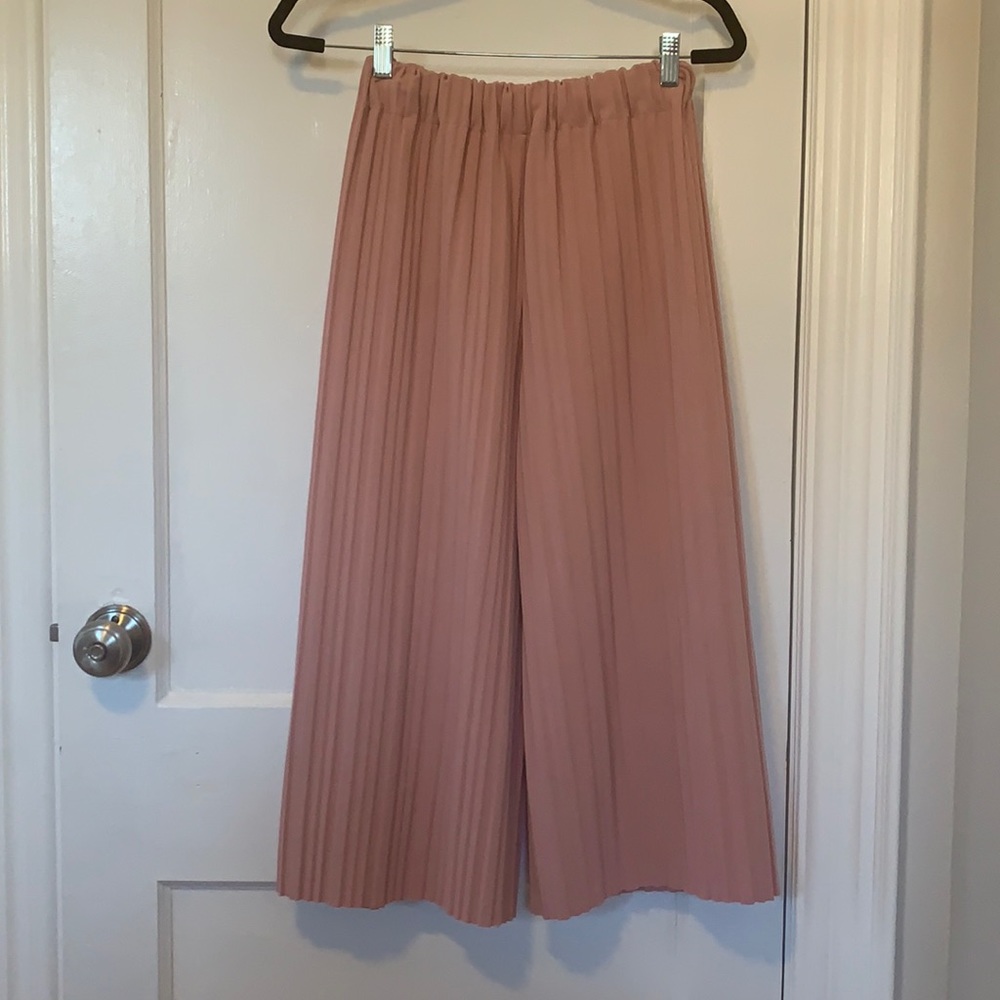 Size S pink wide leg pants